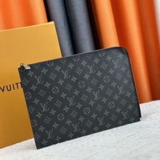 Louis Vuitton Clutch Bags